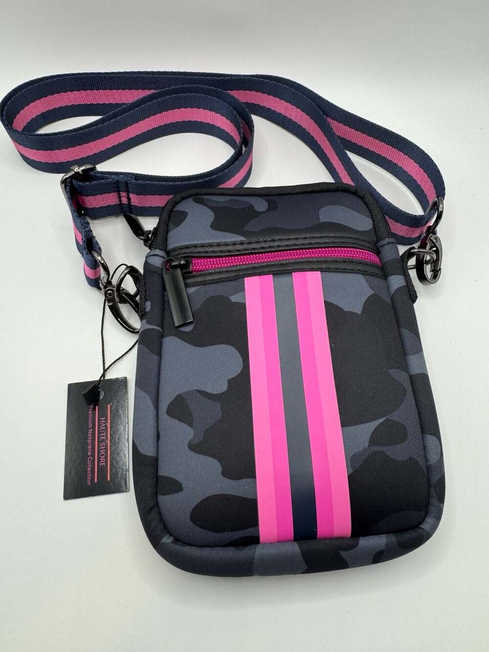 New Haute Shore Casey Camo Neoprene Crossbody Bag
